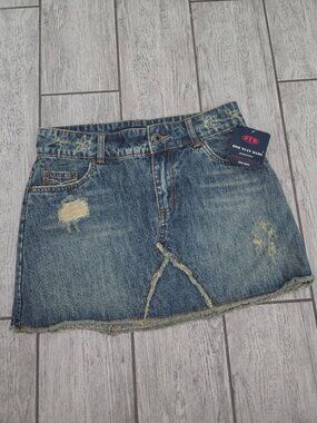 One Tuff Babe Denim Women's Mini Skirt Desert Blue Size 7/8 NWT